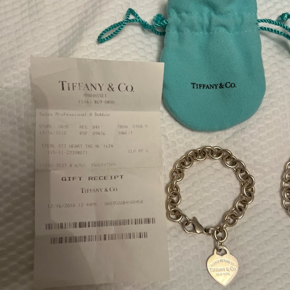 Tiffany & Co. Silver Heart Tag Bracelet with Blue Pouch